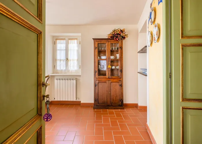 Melograni 2 Feriegård Molazzana